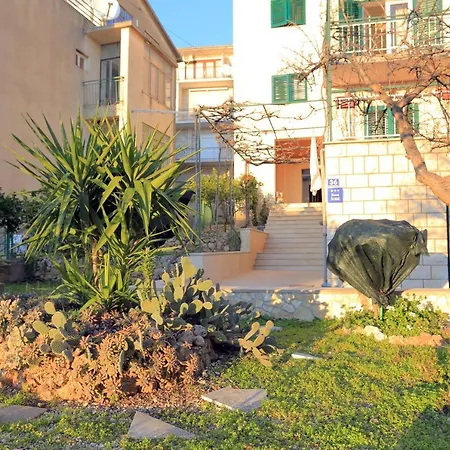 And With Parking Space - 18028 3*