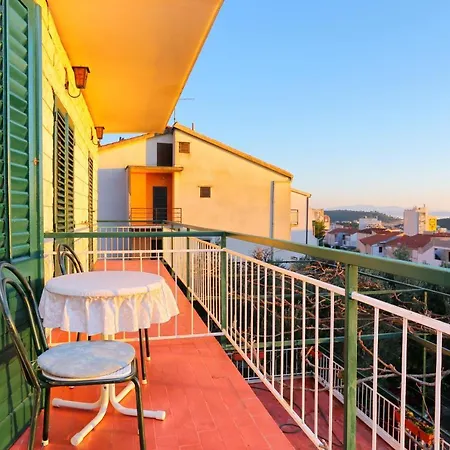 And With Parking Space - 18028 3*