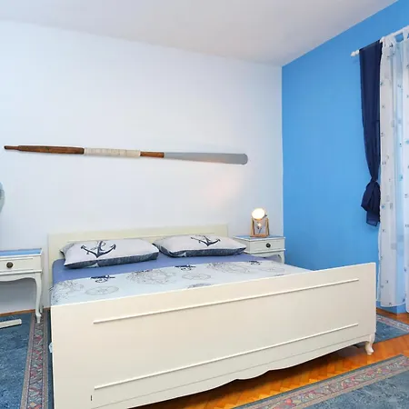 And With Parking Space - 18028 Pensjonat