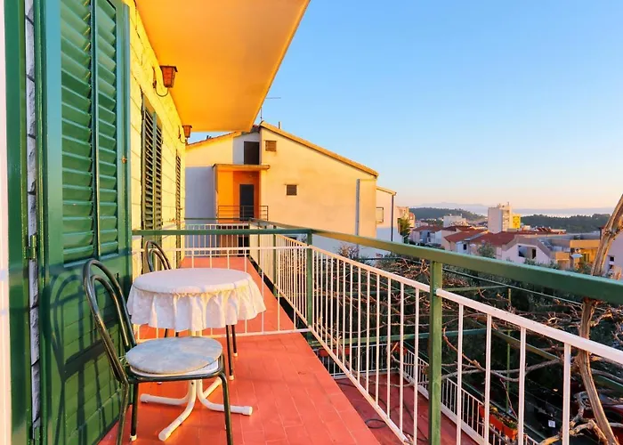 And With Parking Space - 18028 3*