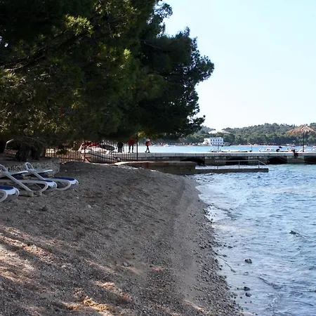 And With Parking Space - 18028 Πανσιόν