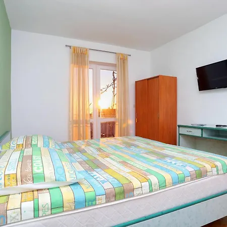 And With Parking Space - 18028 Gasthof 3*