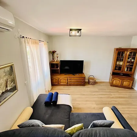 And With Parking Space - 18028 Pensionat Makarska