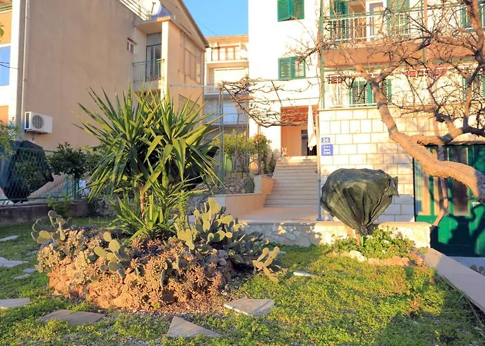 And With Parking Space - 18028 3*